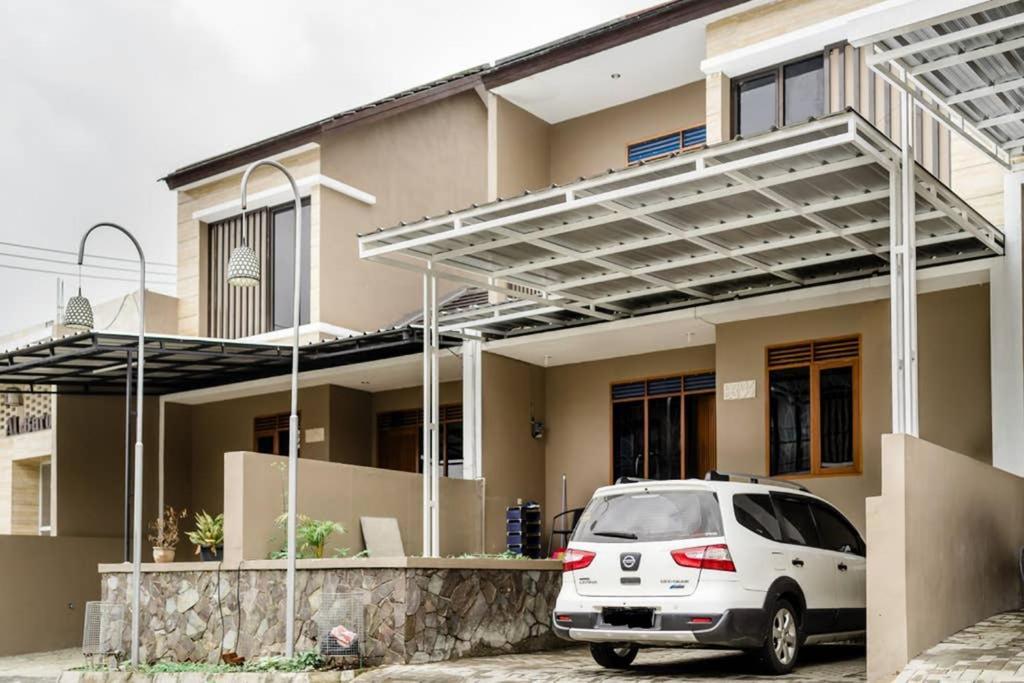 Rumah 3 Kamar Lembang, Adem, Bebas Macet Villa Бандунг Екстериор снимка